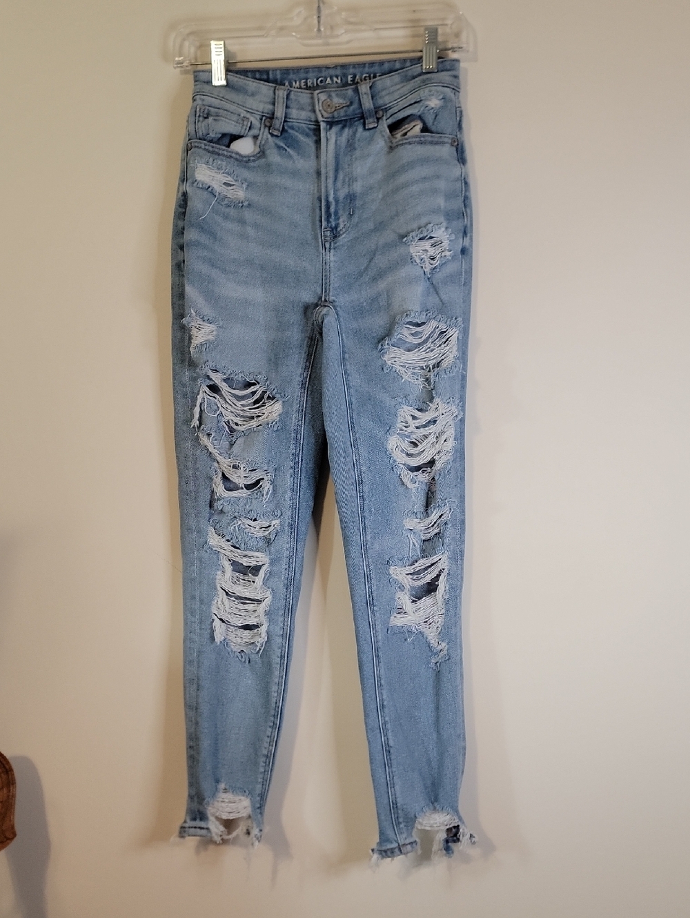American Eagle Outfitters Light Blue Distressed High-Rise Ripped Jeans